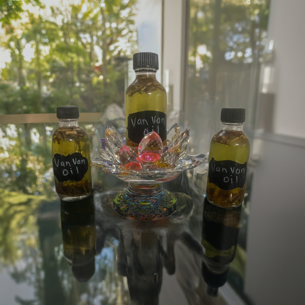 VAN VAN OIL